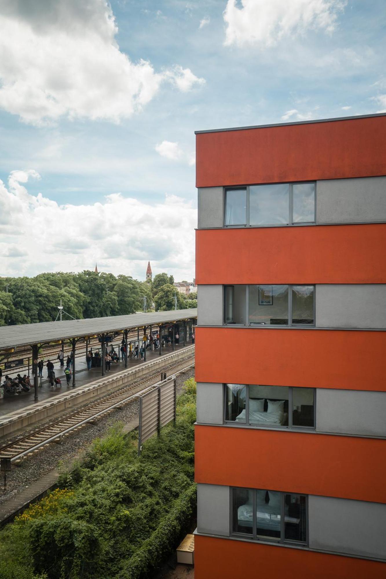 Apartmenthaus Berlin Neukoelln Berlim Exterior foto